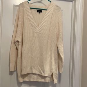 V-neck sweater tunic